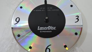 PIONEER レーザーディスク時計 入荷!!