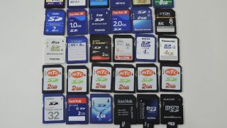 SDメモリーカード 入荷!!