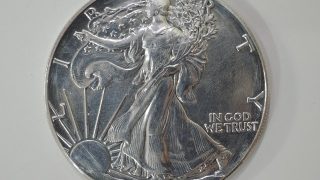 LIBERTY 1oz ウォーキングリバティ 1ドル銀貨 入荷！！