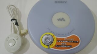 SONY CDウォークマン D-EJ002 入荷!!